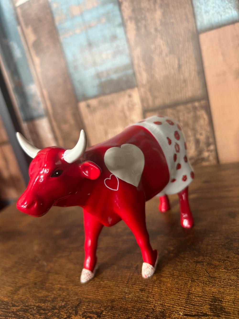 Cow parade 2000 valentine Figurine with heels and boxer shorts